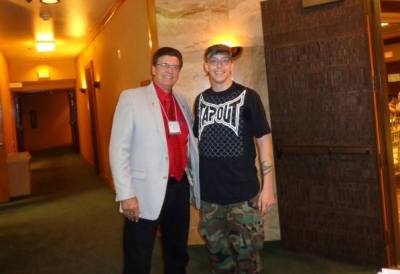 Left: Richard Mack (Oath Keepers, CSPOA), RIght: murderer Jared Miller. Mack, one of the leaders of the Patriot movement, also worked for years with the racist Randy Weaver, an affiliate of the Aryan Nations.